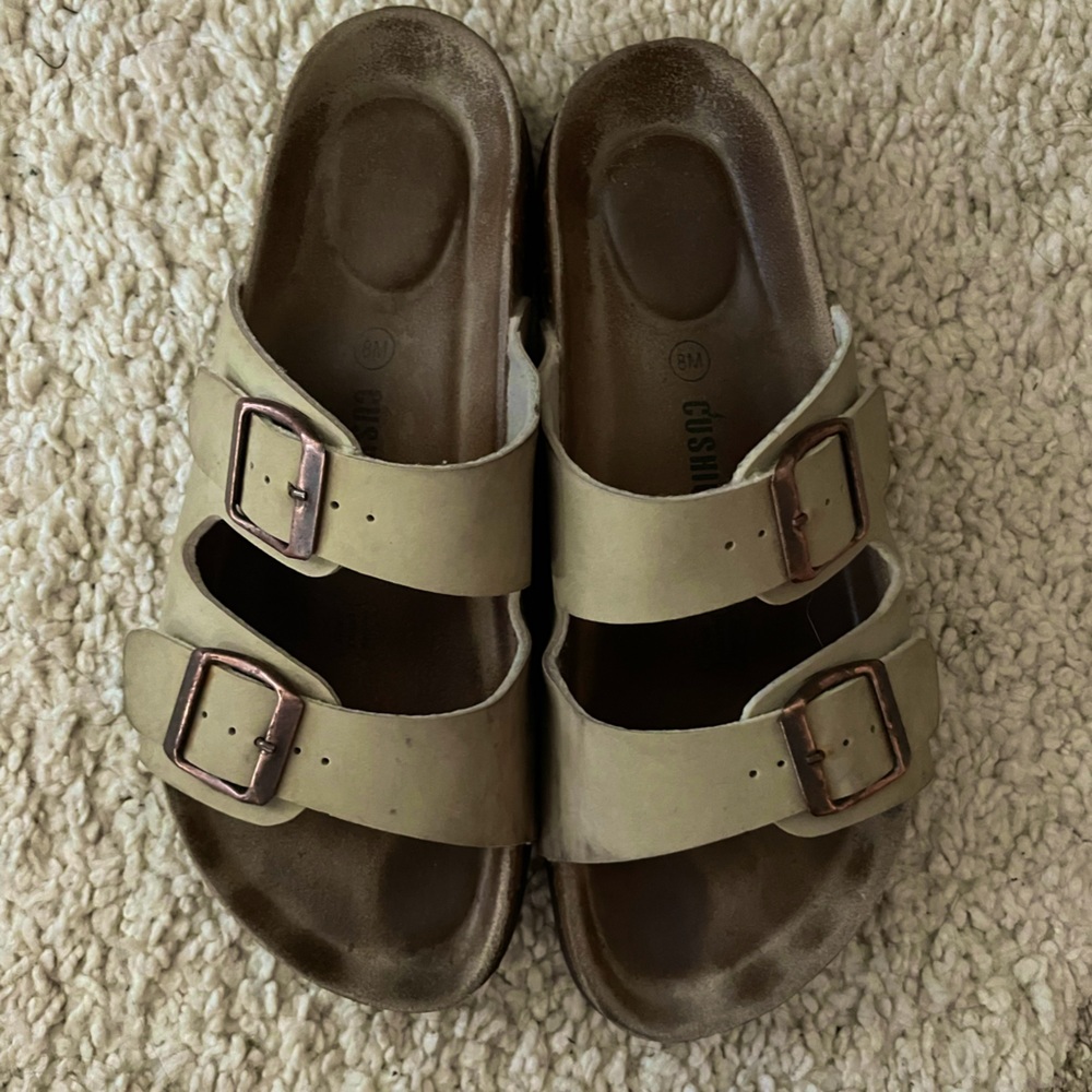 Well Worn, Buckle Sandals, Size 8